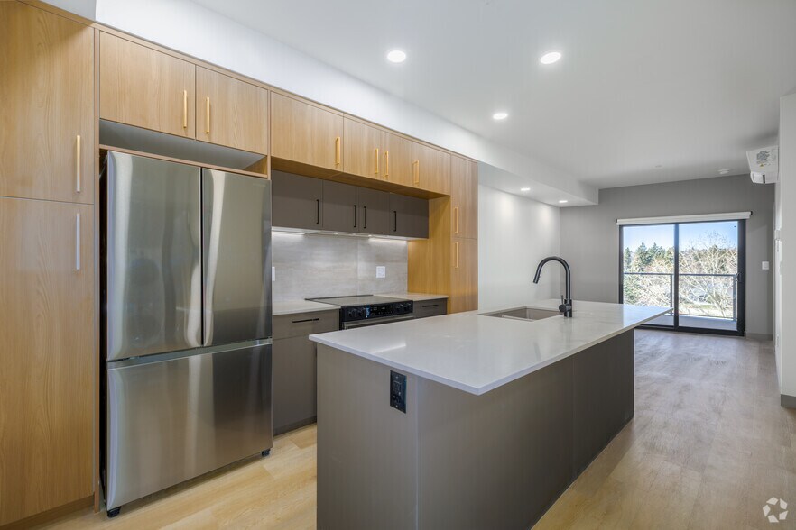 More Photos Of 9999 Elbow Dr, Calgary Apartments For Lease