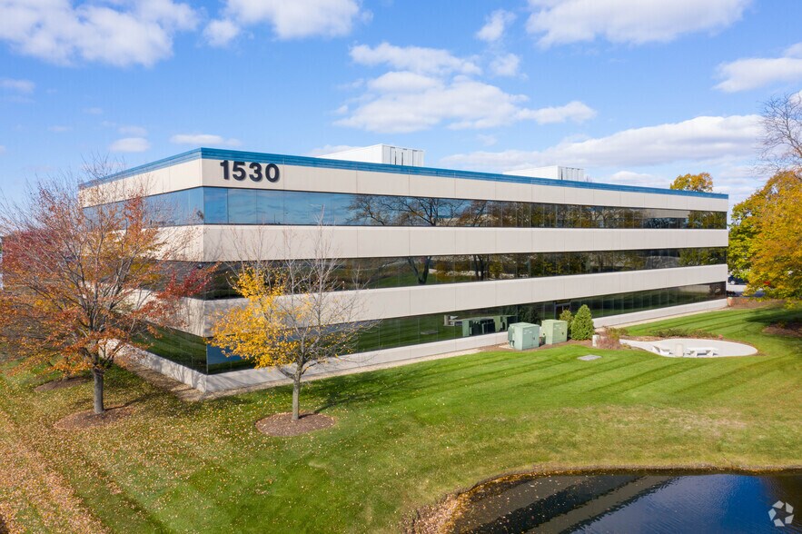 More Photos Of 1530 E Dundee Rd, Palatine Office For Lease