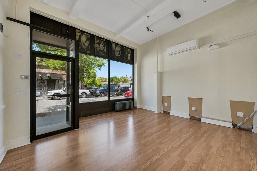 More Photos Of 30 Garth Rd, Scarsdale Office For Lease