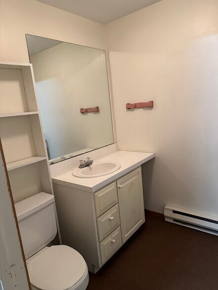 More Photos Of 175 North St, Goshen Office For Lease