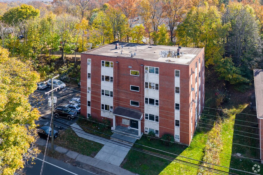 More Photos Of 467 Allen St, New Britain Apartments For Sale