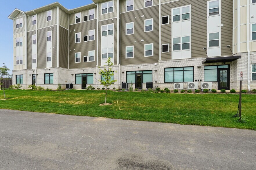 More Photos Of 2300 S High St, Columbus Apartments For Lease