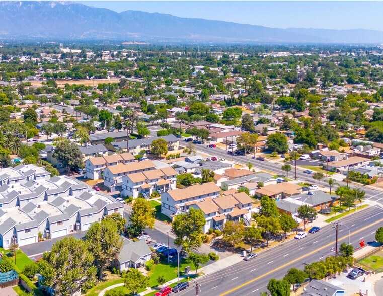 More Photos Of 716 W Phillips St, Ontario Apartments For Sale