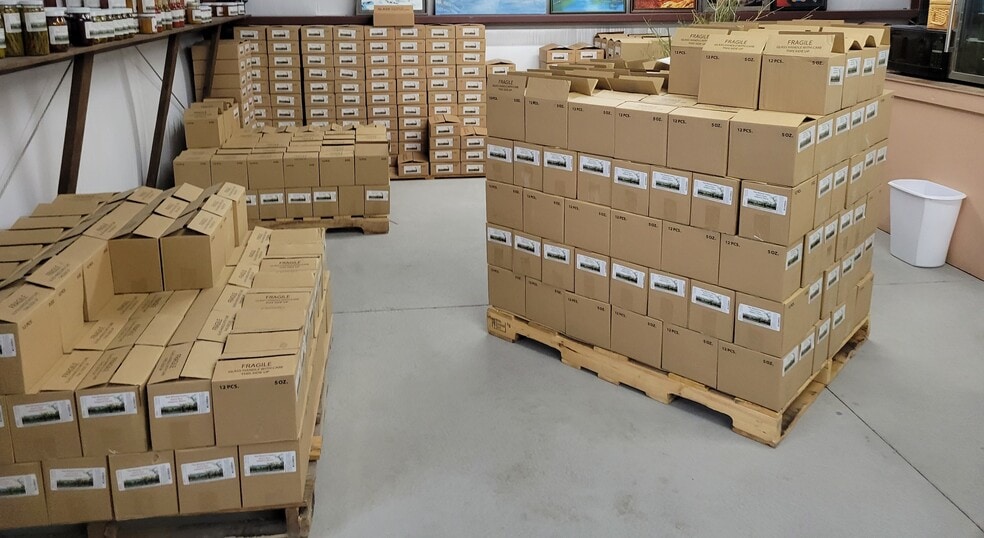 More Photos Of 3376 C Rd, Palisade Specialty For Sale