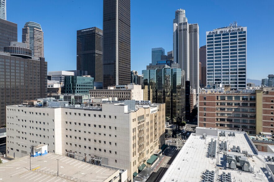 More Photos Of 600 W 7th St, Los Angeles Industrial For Lease