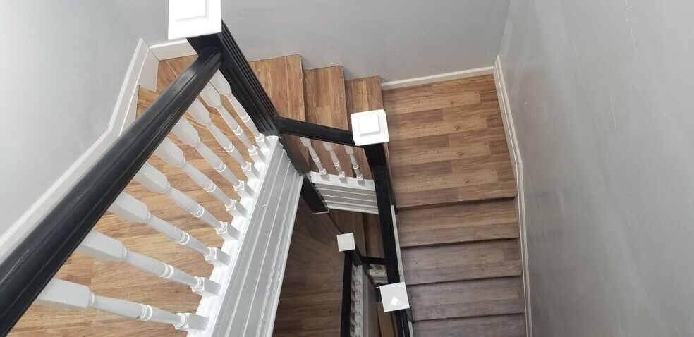 More Photos Of 2635 N Calvert St, Baltimore Apartments For Sale