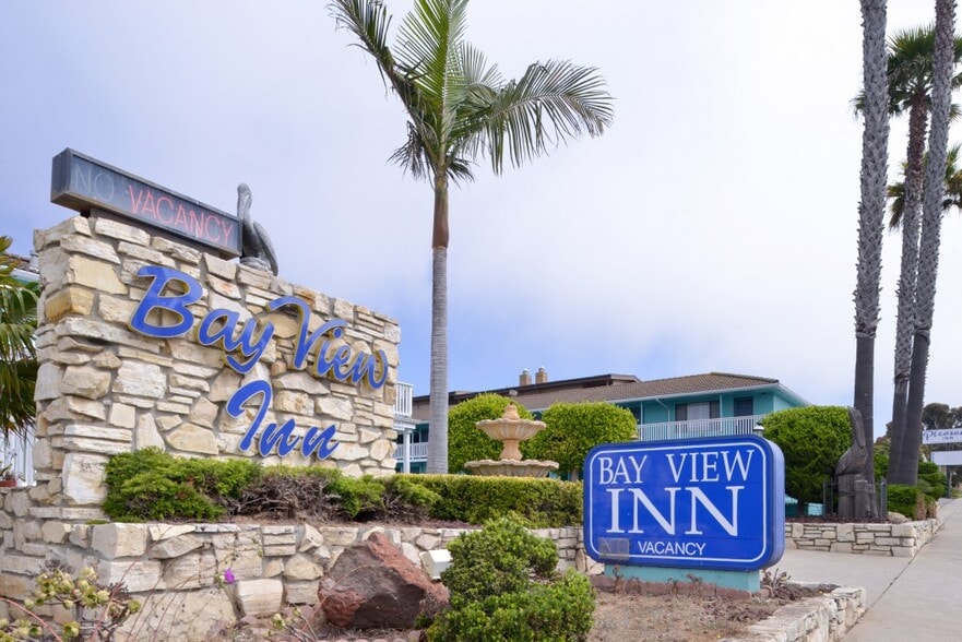 More Photos Of 225 Harbor St, Morro Bay Hotel For Sale