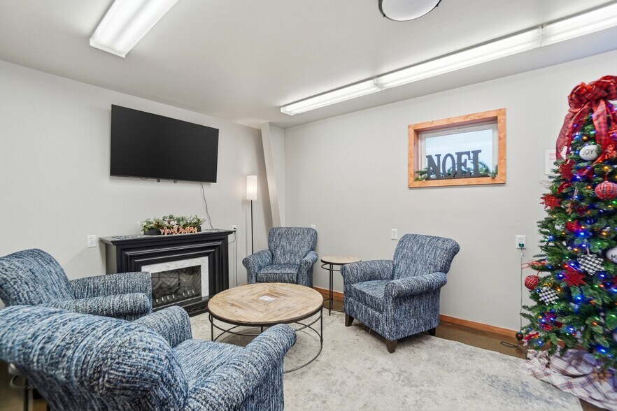 More Photos Of 2330 Bright Rd, Findlay Sports And Entertainment For Sale