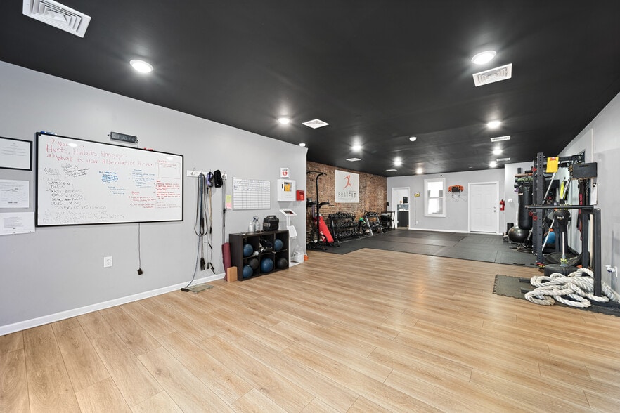 More Photos Of 993-995 Broadway, Bayonne Storefront Retail Residential For Sale