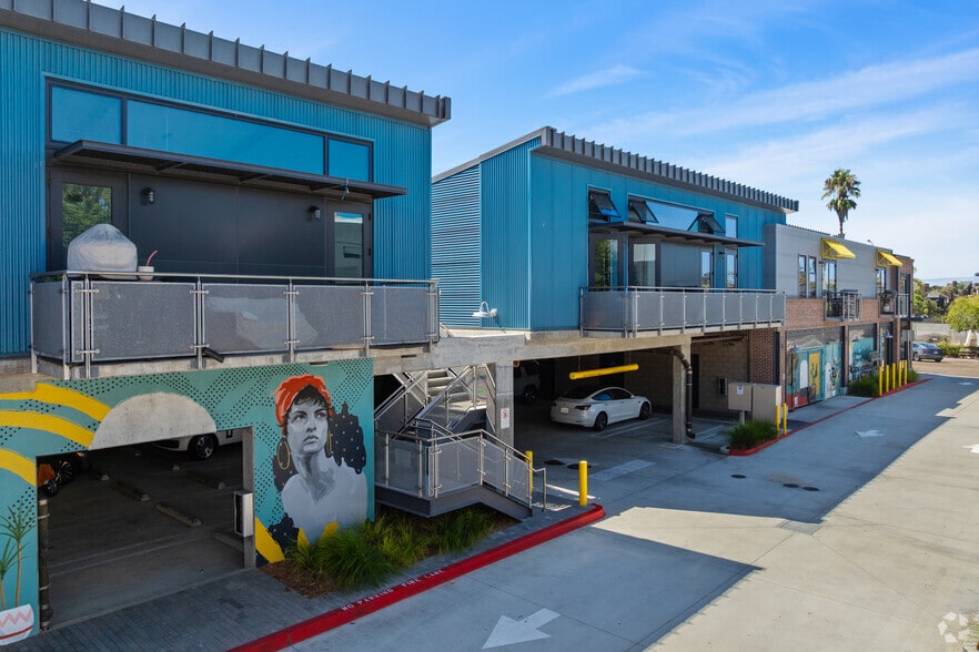 More Photos Of 330 S Cedros Ave, Solana Beach Apartments For Lease