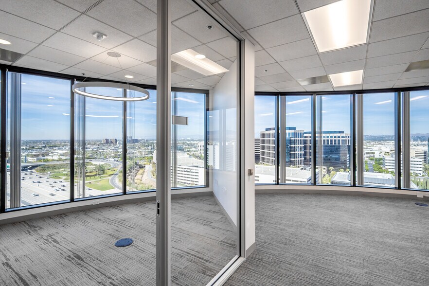 Photo of 12nd Floor Ste 1250