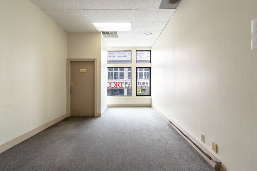 More Photos Of 1307-1311 Sutter St, San Francisco Storefront Retail Office For Sale
