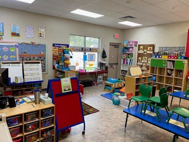 More Photos Of 191 Endicott Way, Deland Schools For Lease
