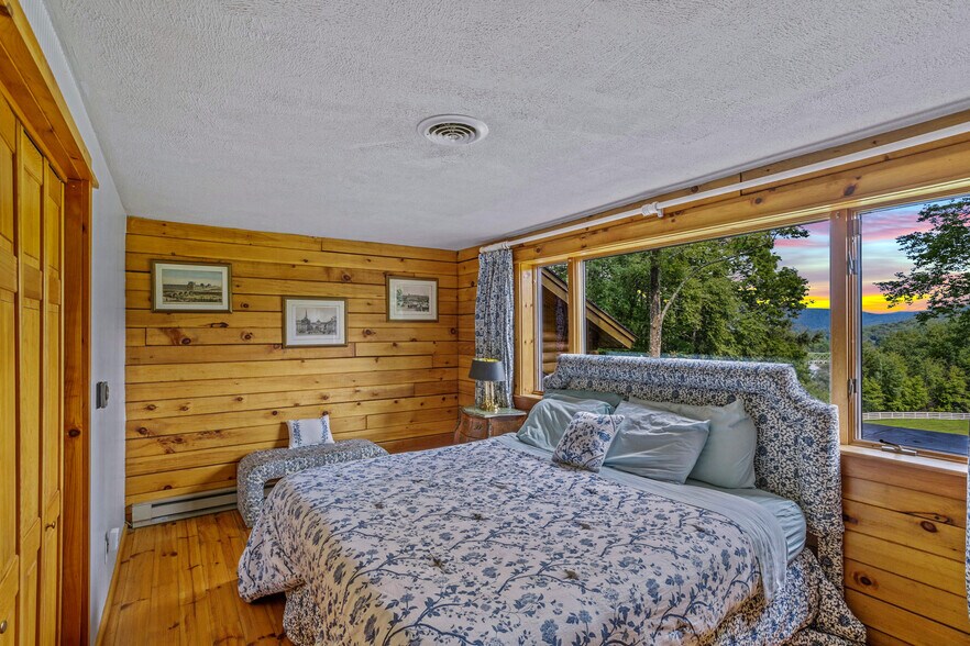 More Photos Of 1650 Bodoit Rd, Fishs Eddy Hotel For Sale