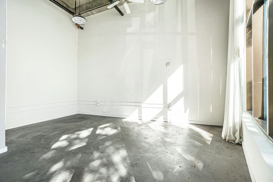 More Photos Of 333 Nelson St SW, Atlanta Apartments For Lease