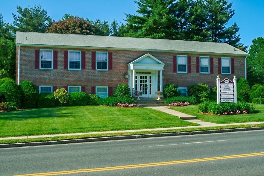 More Photos Of 2437 Albany Ave, West Hartford Office For Lease