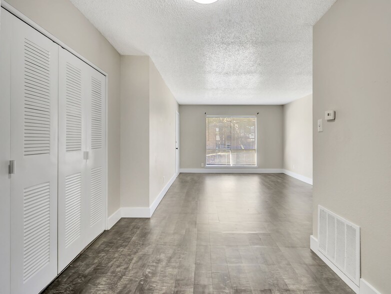 More Photos Of 605 Higdon Ferry Rd, Hot Springs Apartments For Sale