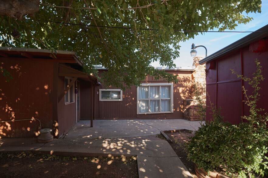 More Photos Of 1670 W Highway 89A, Sedona Storefront Retail Office For Sale