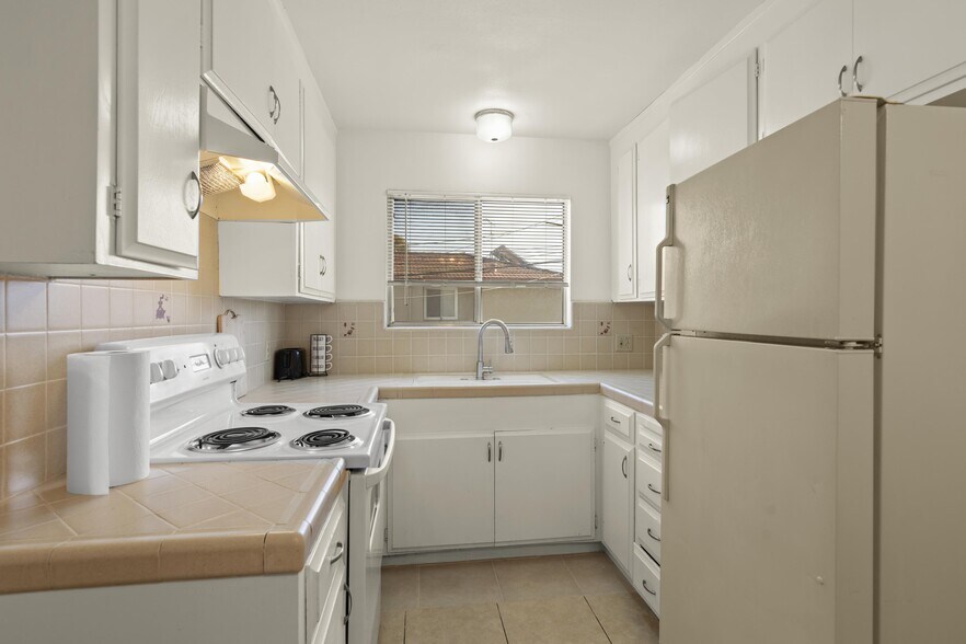 More Photos Of 857 Gallatin Dr, Santa Clara Apartments For Sale