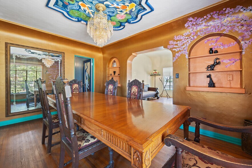 More Photos Of 720 W La Habra Blvd, La Habra General Retail For Sale