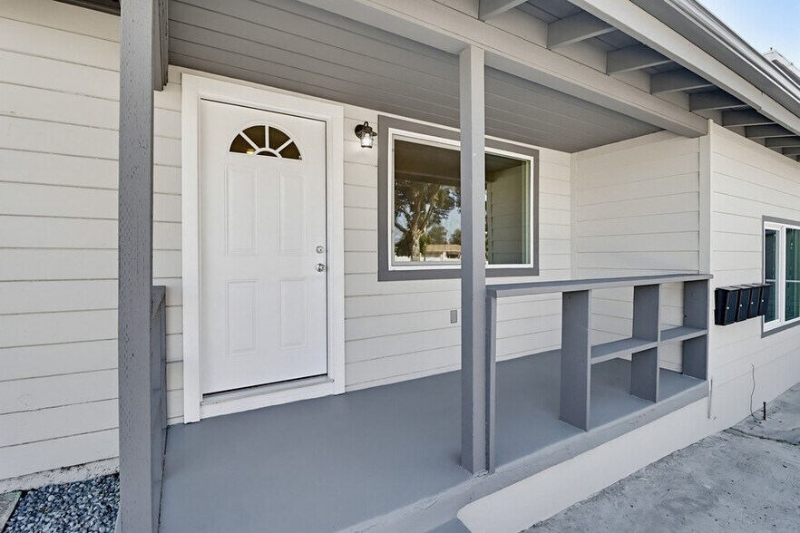 More Photos Of 2985 54th St, San Diego Specialty For Sale