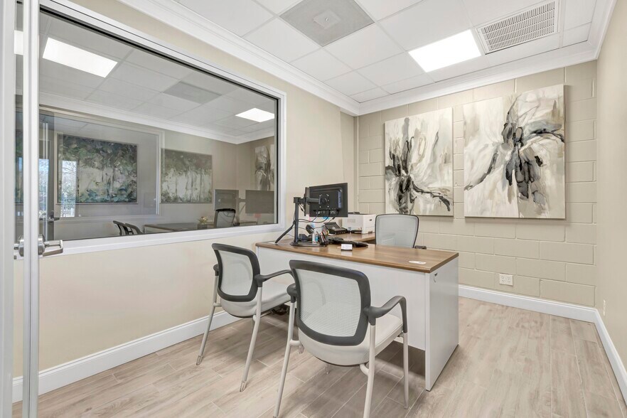 More Photos Of 8602 Spencer Hwy, La Porte Medical For Lease