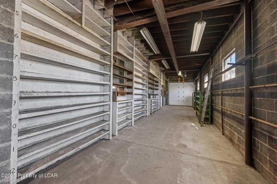 More Photos Of 36 Atherton Ave, Wyoming Warehouse For Sale
