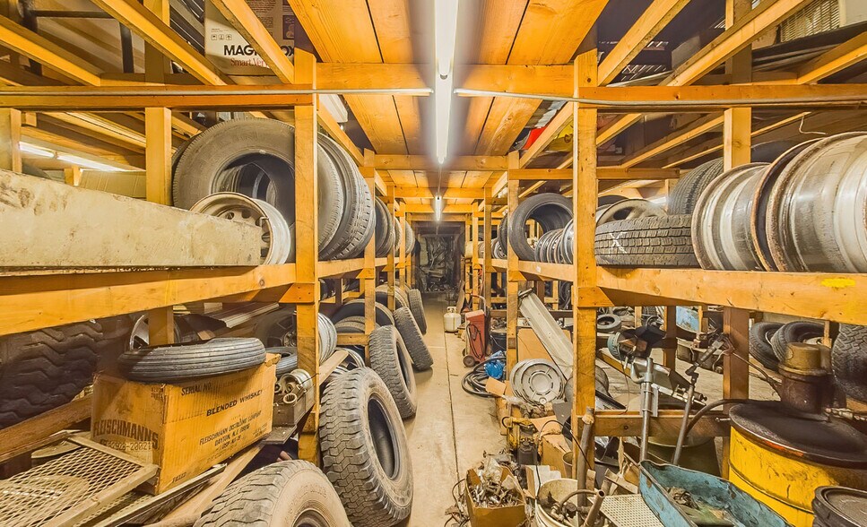 More Photos Of 765 Columbia Blvd, Bloomsburg Auto Repair For Sale