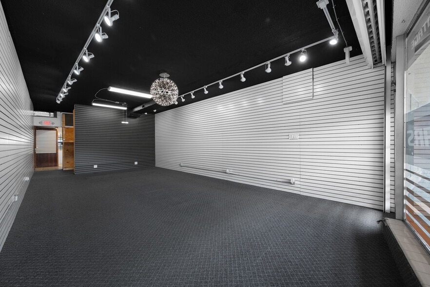 More Photos Of 6630 Gulf Blvd, St Pete Beach Storefront Retail Office For Sale