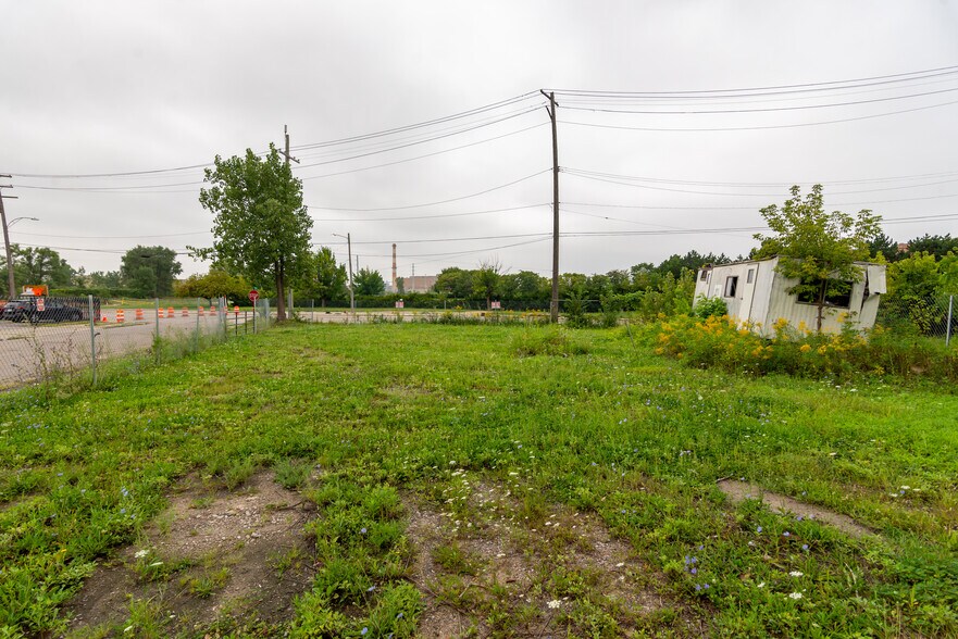 More Photos Of 8306 Conant St, Hamtramck Land For Sale