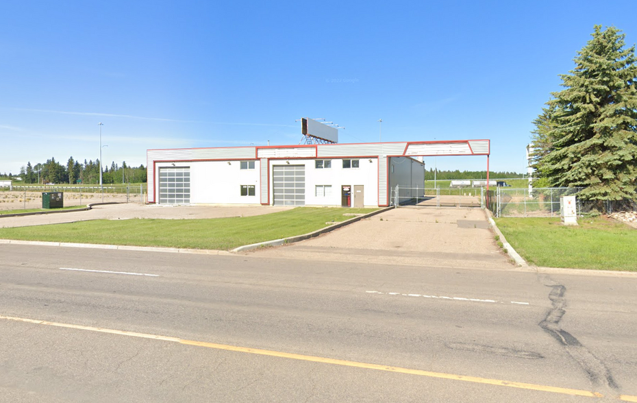 Primary Photo Of 1738 49 Ave, Red Deer Auto Repair For Lease