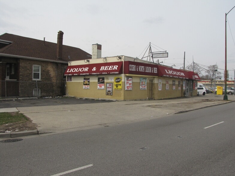 More Photos Of 1636 N Cicero Ave, Chicago Freestanding For Sale