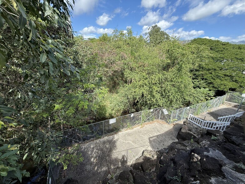 More Photos Of 1424 Gulick Ave, Honolulu Multifamily For Sale