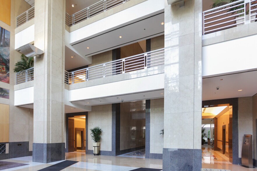 More Photos Of 980 9th St, Sacramento Office For Lease
