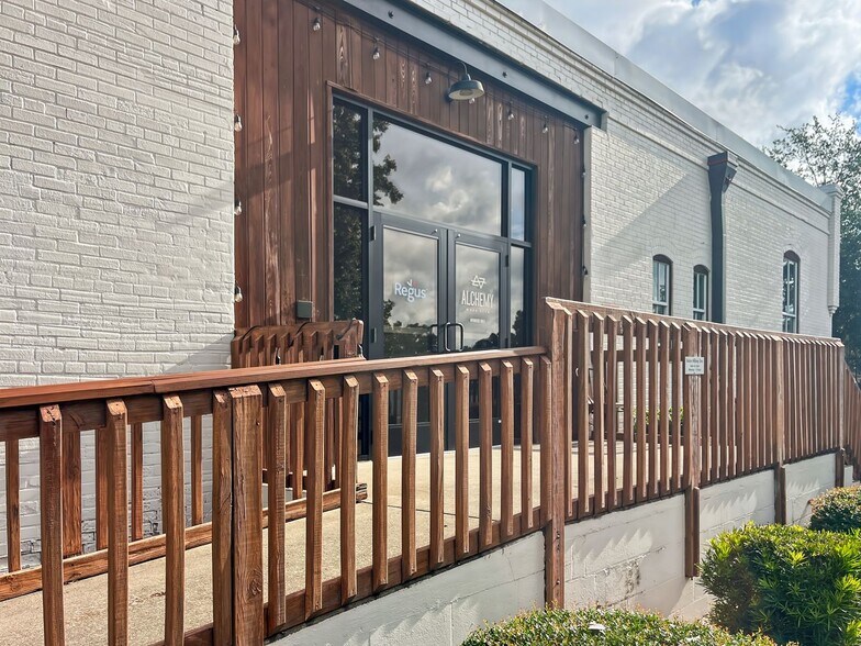 More Photos Of 602 S Main St, Gainesville Coworking Space