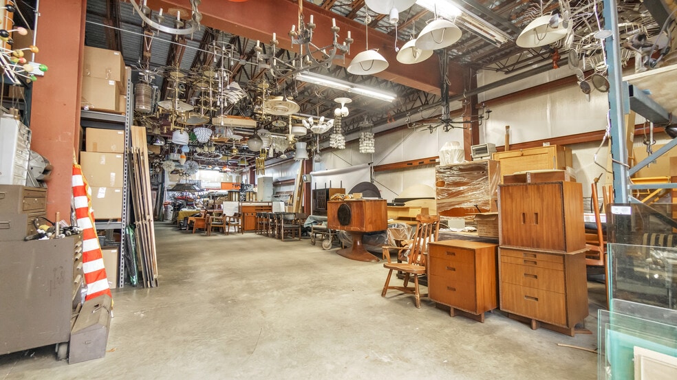 More Photos Of 26 Frowein Rd, Center Moriches Warehouse For Sale