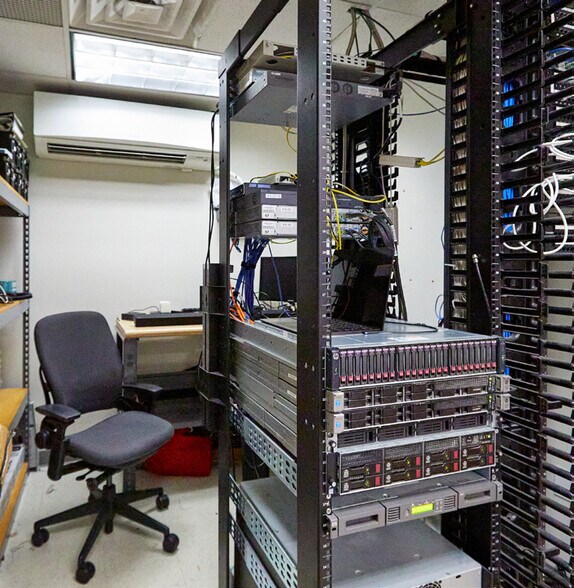 More Photos Of 800 Waterfront Dr, Pittsburgh Office For Lease