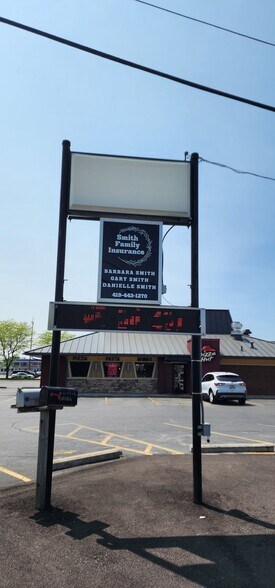 More Photos Of 424 Wentz St, Tiffin Storefront Retail Office For Lease