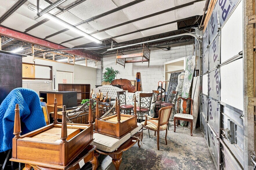 More Photos Of 1854 Thompson Bridge Rd, Gainesville Freestanding For Sale
