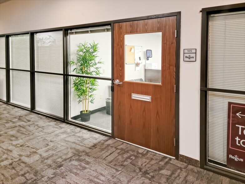 More Photos Of 120 Bishops Way, Brookfield Coworking Space