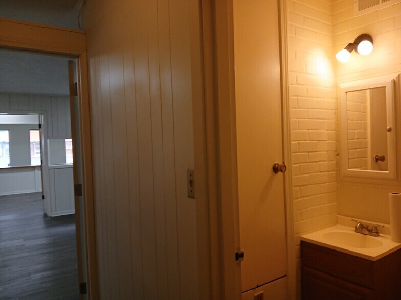 More Photos Of 320 South Dr Hwy 1 SOuth Hwy, Natchitoches Apartments For Sale