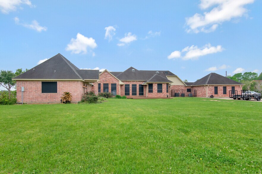 More Photos Of 17004 Grant Rd, Cypress Office For Sale