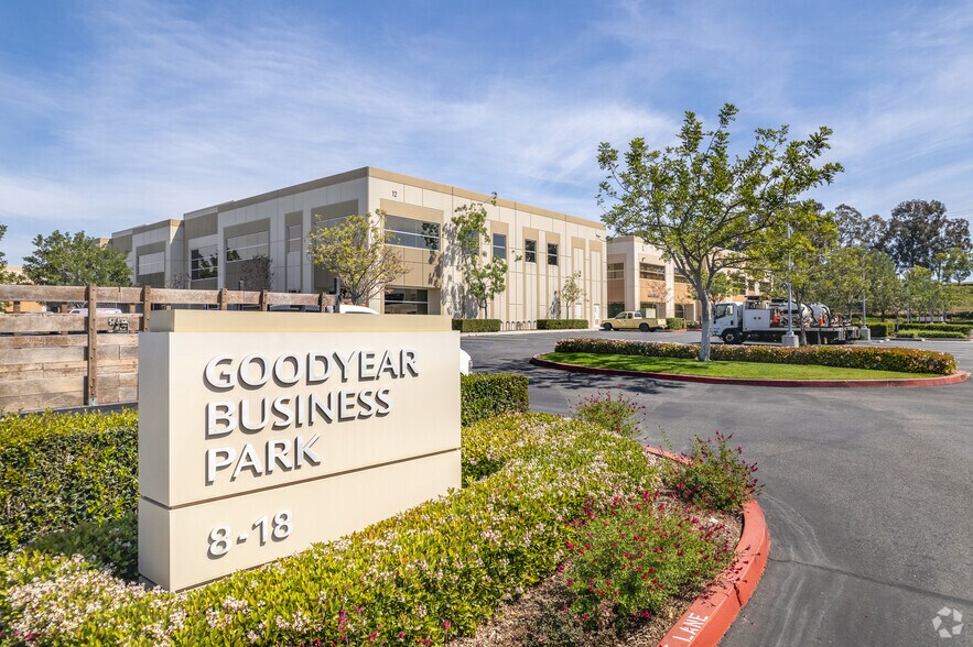 More Photos Of 16 Goodyear, Irvine Light Manufacturing For Lease