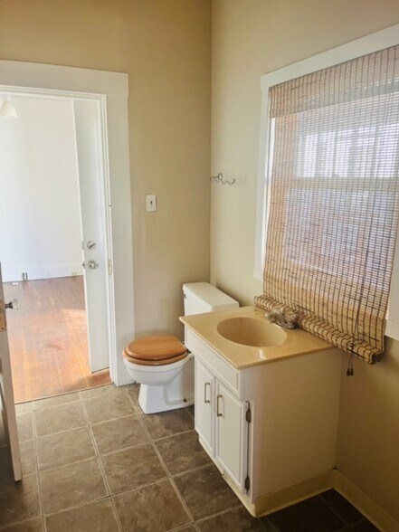 More Photos Of 325-331 E Liberty St, Reno Office Residential For Sale