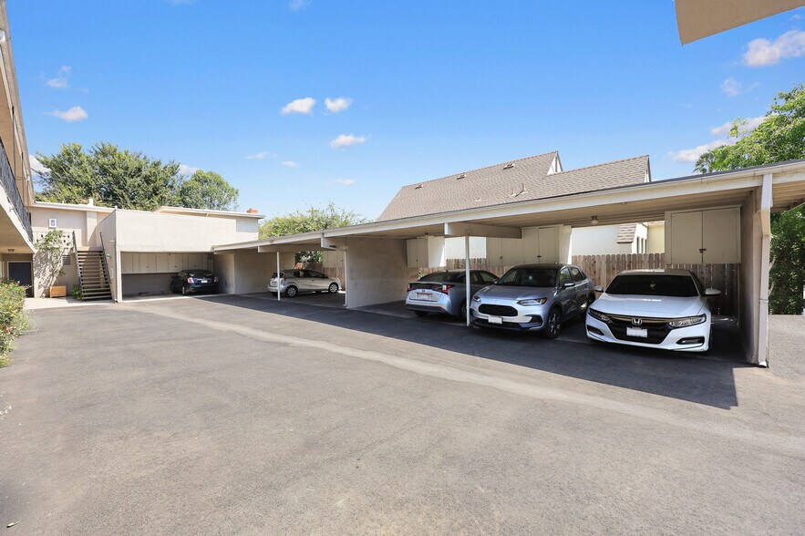 More Photos Of 3025 Glenhurst Ave, Los Angeles Apartments For Sale