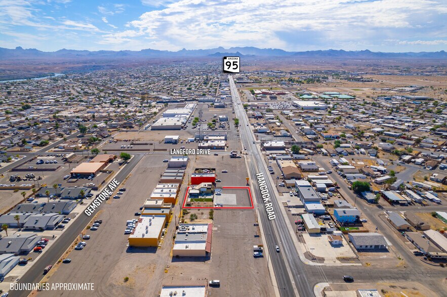 More Photos Of 877 Hancock Rd, Bullhead City Bar For Sale