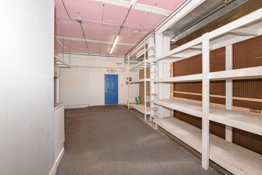 More Photos Of 108 N Front St, Burlington Specialty For Sale