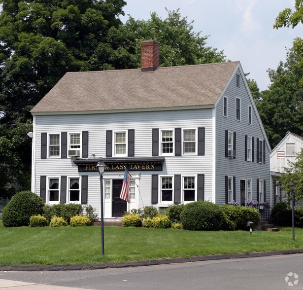 More Photos Of 24 W Main St, Avon Restaurant For Lease