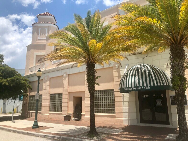 More Photos Of 1927 Ringling Blvd, Sarasota Freestanding For Sale