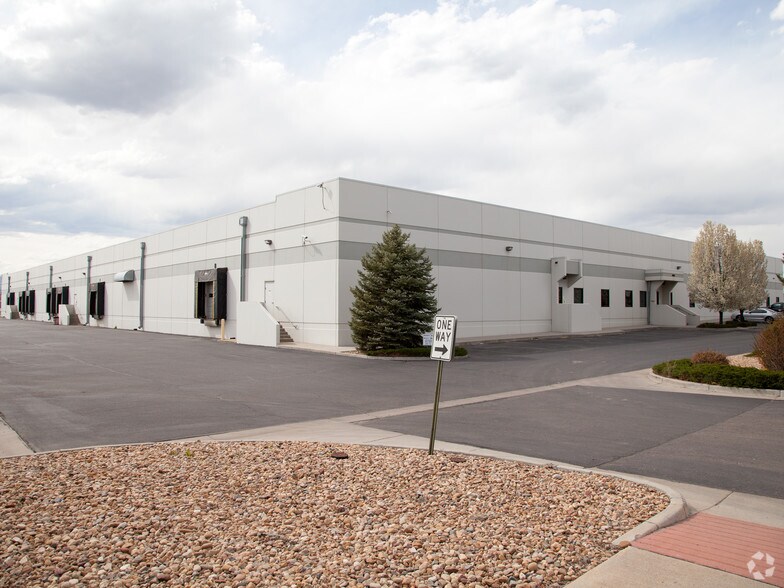 More Photos Of 5861 N Tennyson St, Arvada Warehouse For Lease